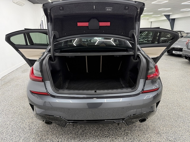 Used BMW 3 Series 2021 for sale - 76707305: Photo 12