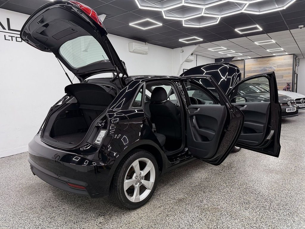 Used Audi A1 2018 for sale - 77231928: Photo 10