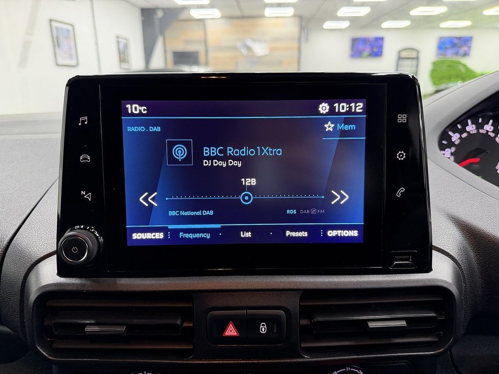 Used Peugeot Partner 2021 for sale - 77195292: Photo 15