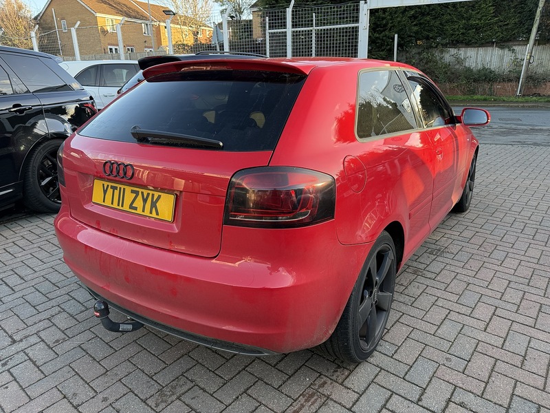 Used Audi A3 2011 for sale - 76707312: Photo 2