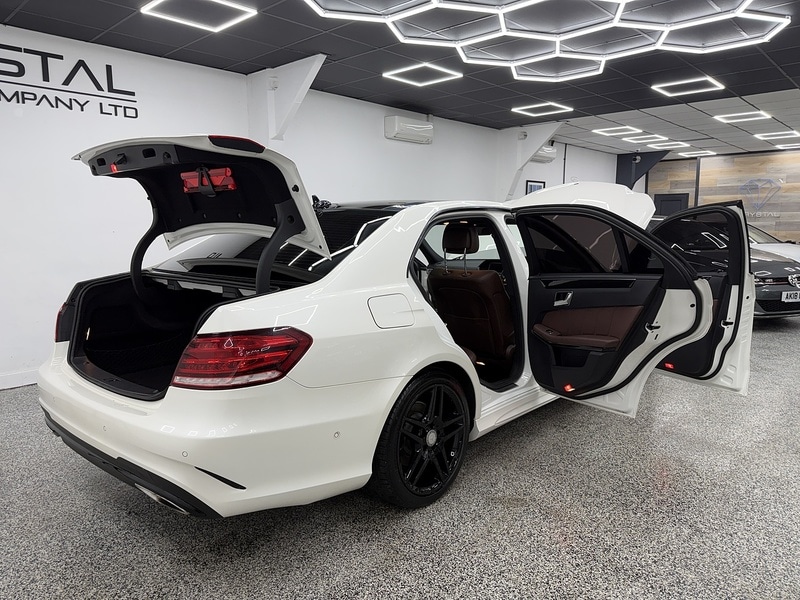 Used Mercedes-Benz E Class 2015 for sale - 76808345: Photo 10