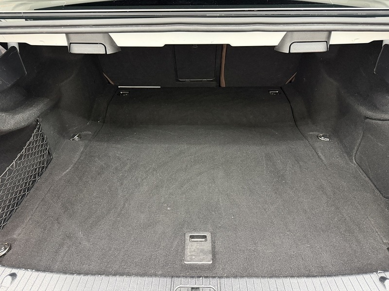 Used Mercedes-Benz E Class 2015 for sale - 76808345: Photo 18