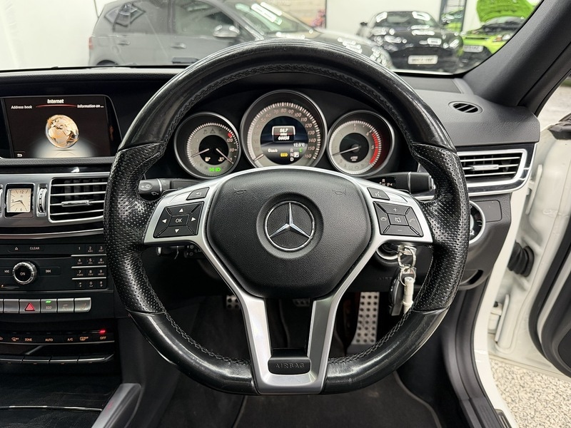Used Mercedes-Benz E Class 2015 for sale - 76808345: Photo 21