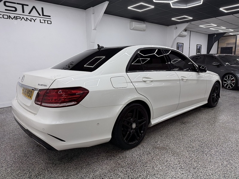 Used Mercedes-Benz E Class 2015 for sale - 76808345: Photo 3