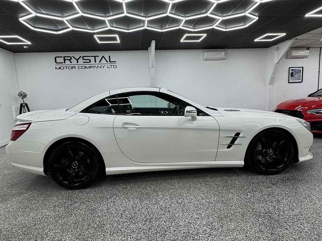 Used Mercedes-Benz SL 2015 for sale - 77231873: Photo 17