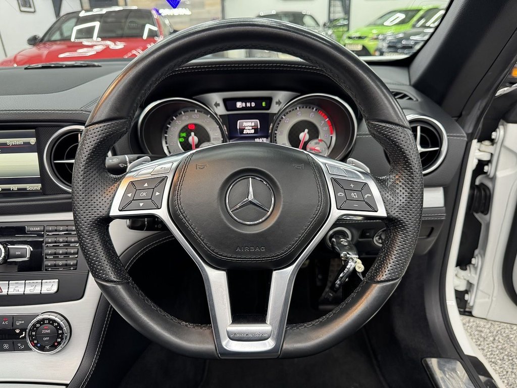 Used Mercedes-Benz SL 2015 for sale - 77231873: Photo 28