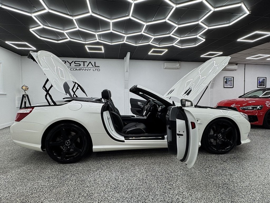 Used Mercedes-Benz SL 2015 for sale - 77231873: Photo 9