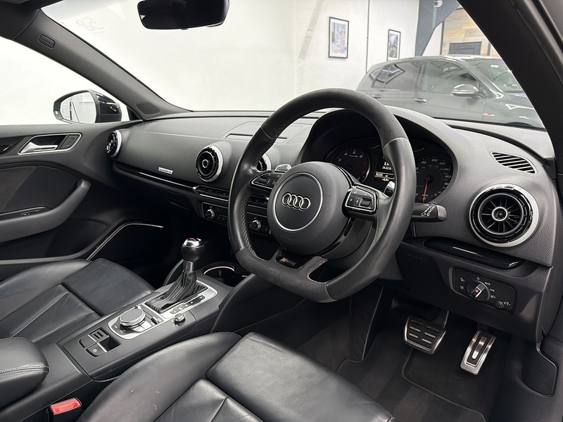 Used Audi RS3 2015 for sale - 76896574: Photo 17