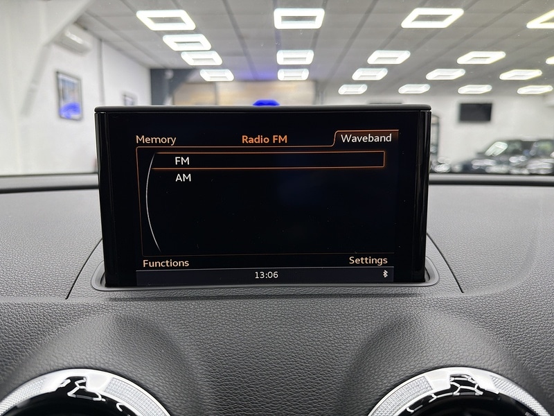 Used Audi RS3 2015 for sale - 76896574: Photo 29