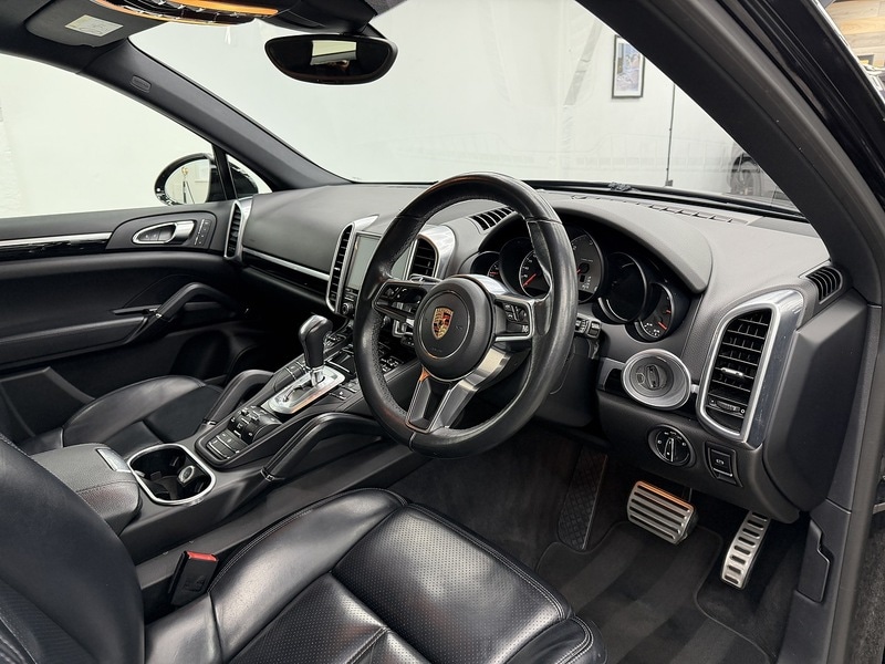 Used Porsche Cayenne 2017 for sale - 77135595: Photo 18