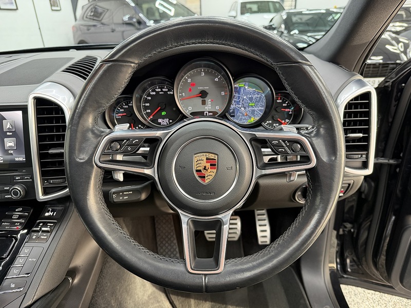 Used Porsche Cayenne 2017 for sale - 77135595: Photo 23