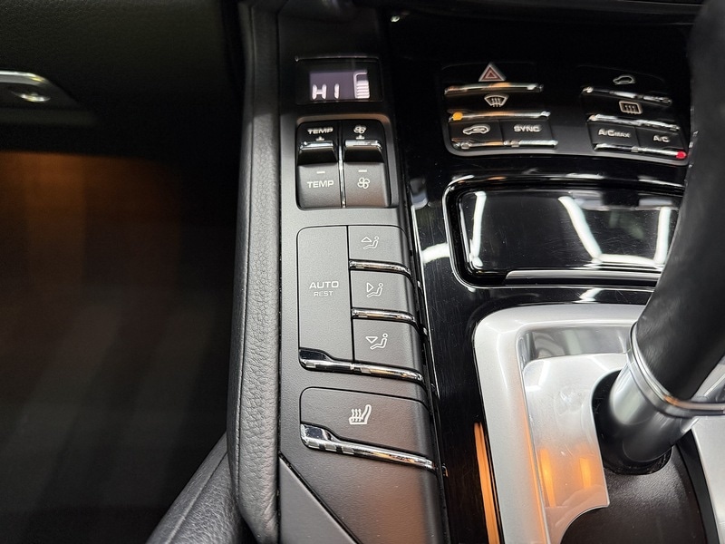 Used Porsche Cayenne 2017 for sale - 77135595: Photo 26