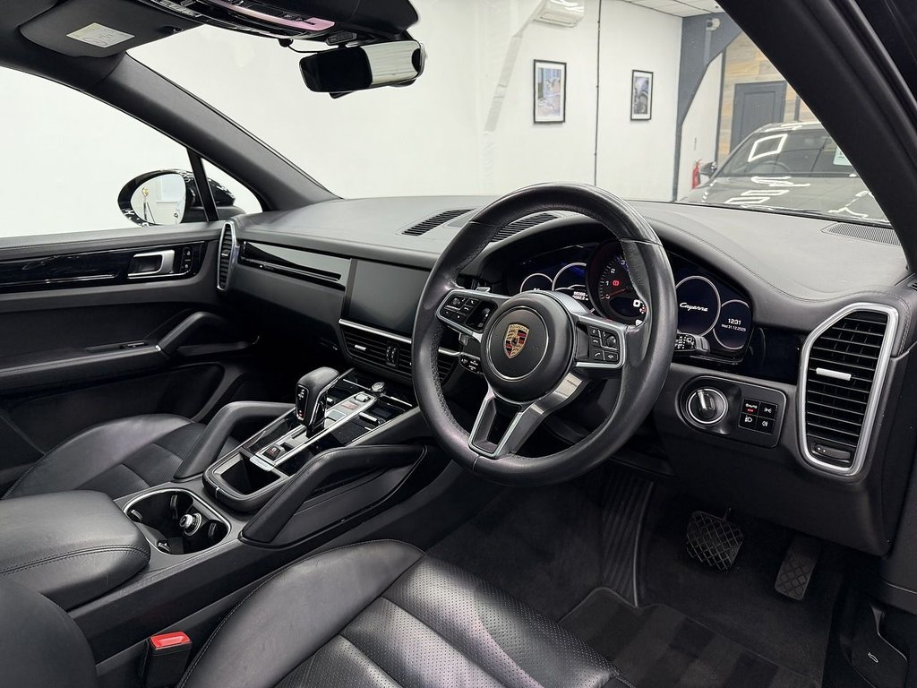 Used Porsche Cayenne 2020 for sale - 77231921: Photo 17