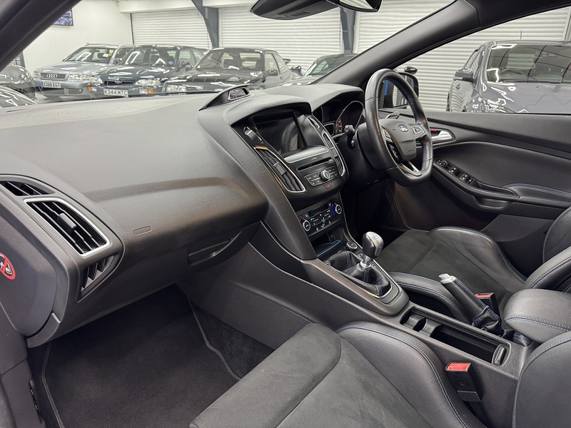 Used Ford Focus 2017 for sale - 76707297: Photo 21