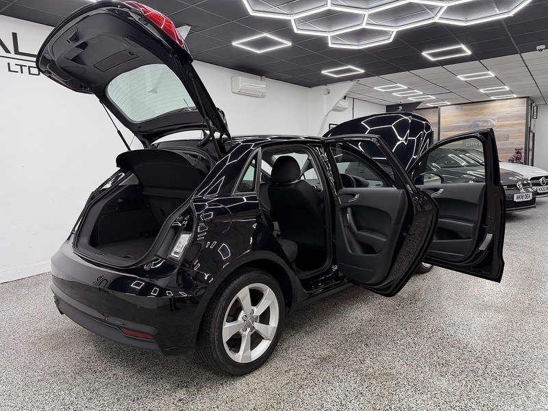 Used Audi A1 2018 for sale - 76939994: Photo 10