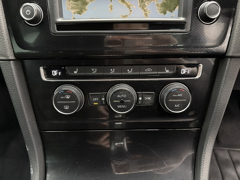 Used Volkswagen Golf 2015 for sale - 76896575: Photo 16