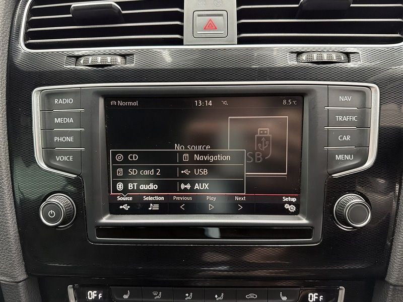 Used Volkswagen Golf 2015 for sale - 76896575: Photo 20