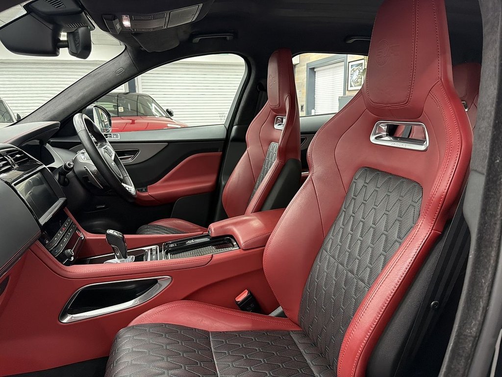 Used Jaguar F-Pace 2019 for sale - 77232063: Photo 23