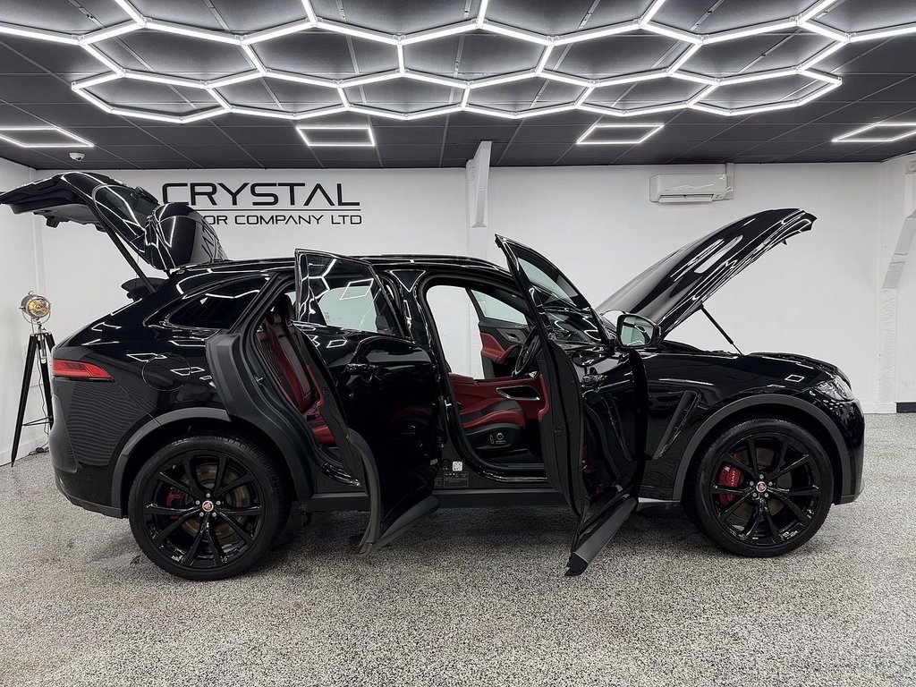 Used Jaguar F-Pace 2019 for sale - 77232063: Photo 9