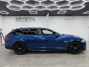 Used Jaguar XF 2015 for sale - 76707281: Photo