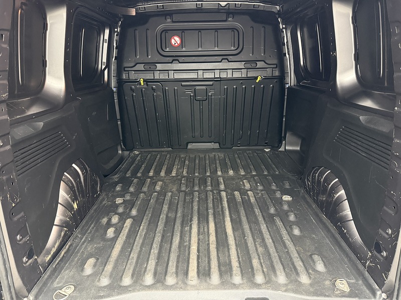 Used Peugeot Partner 2021 for sale - 76707254: Photo 9