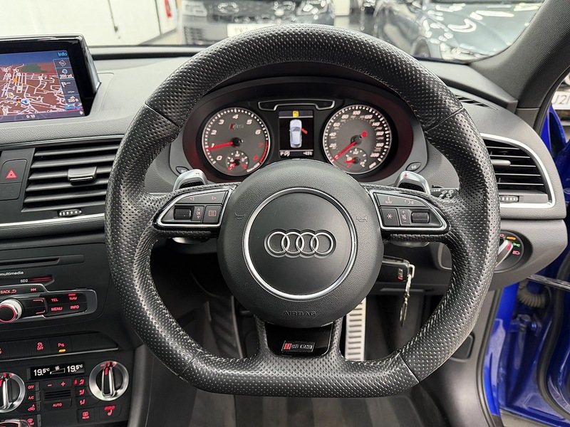 Used Audi RS Q3 2015 for sale - 76638626: Photo 22