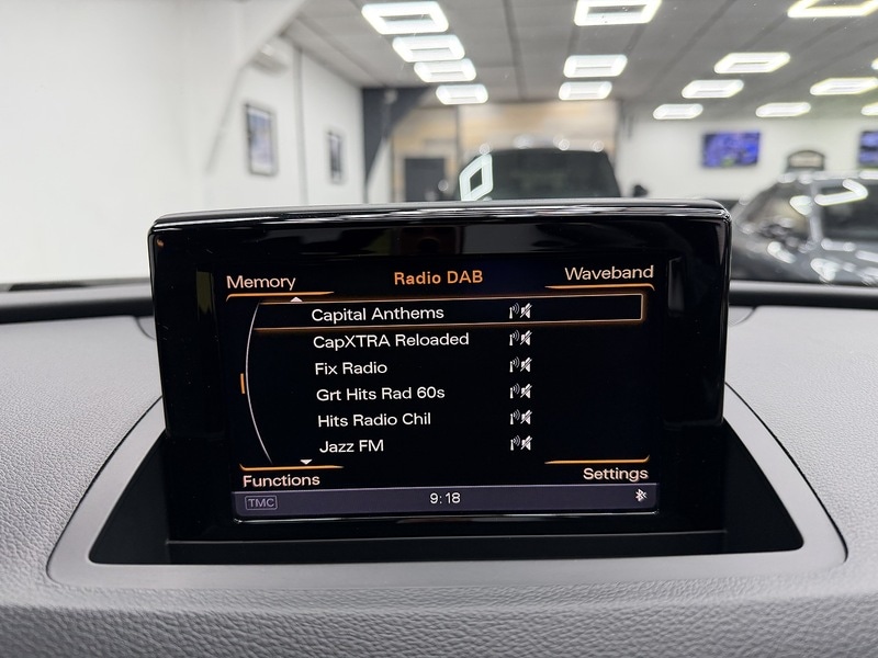 Used Audi RS Q3 2015 for sale - 76638626: Photo 26