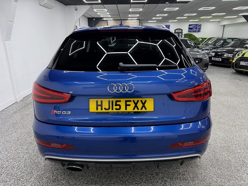Used Audi RS Q3 2015 for sale - 76638626: Photo 4