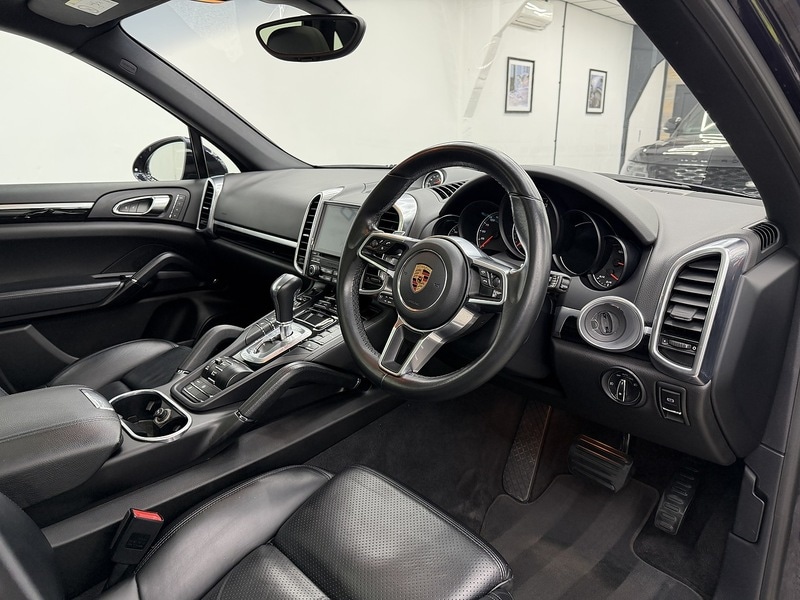 Used Porsche Cayenne 2018 for sale - 76707244: Photo 10