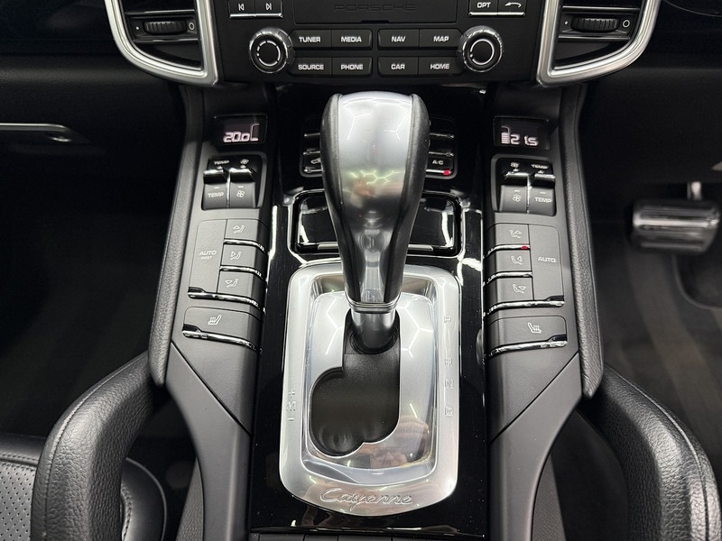 Used Porsche Cayenne 2018 for sale - 76707244: Photo 17