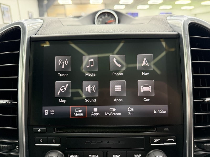 Used Porsche Cayenne 2018 for sale - 76707244: Photo 24