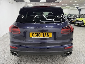 Used Porsche Cayenne 2018 for sale - 76707244: Photo