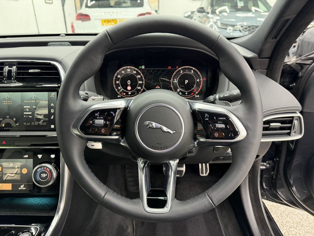 Used Jaguar XE 2023 for sale - 77231946: Photo 21