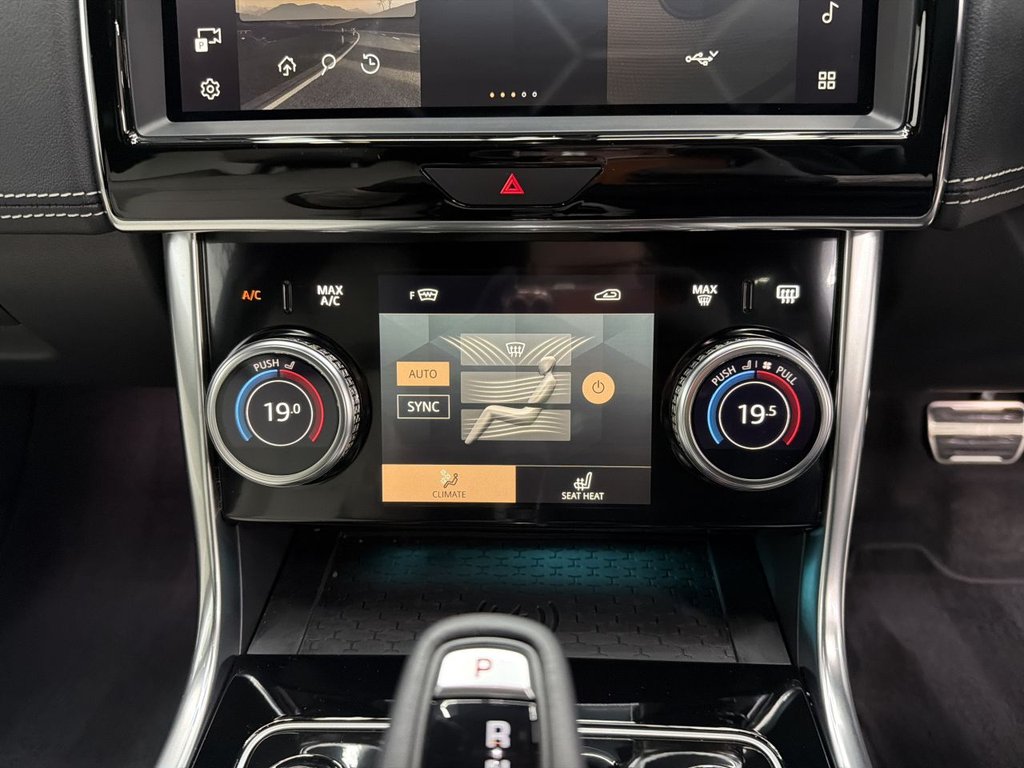 Used Jaguar XE 2023 for sale - 77231946: Photo 24