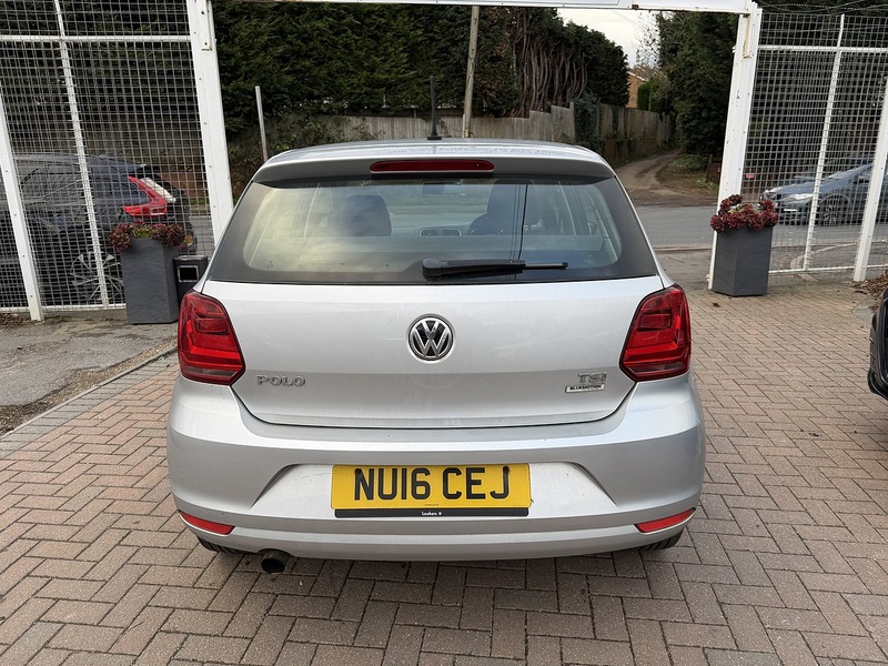 Used Volkswagen Polo 2016 for sale - 76707242: Photo 3
