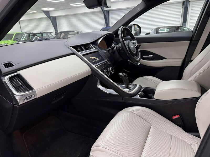 Used Jaguar E-Pace 2018 for sale - 76707275: Photo 19