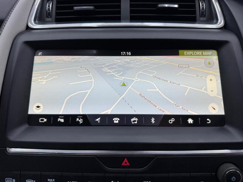 Used Jaguar E-Pace 2018 for sale - 76707275: Photo 25