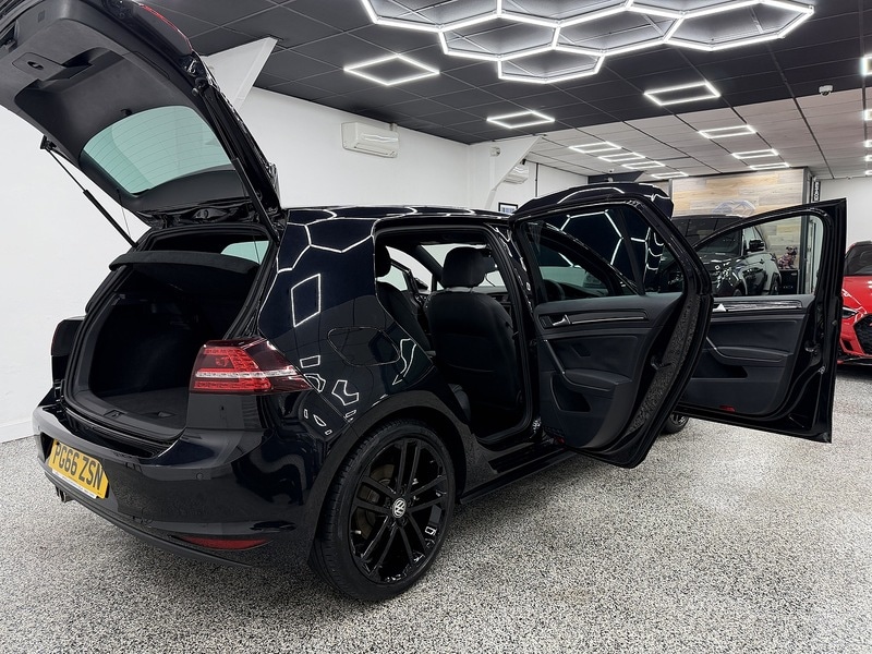 Used Volkswagen Golf 2017 for sale - 76707225: Photo 10