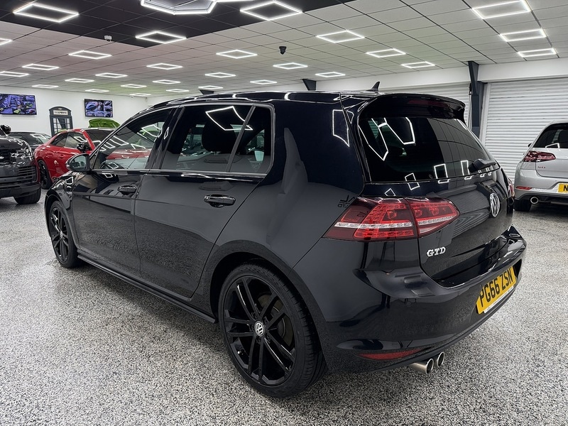 Used Volkswagen Golf 2017 for sale - 76707225: Photo 5