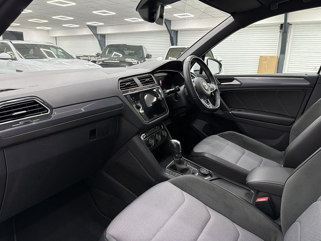 Used Volkswagen Tiguan 2018 for sale - 77195276: Photo 21