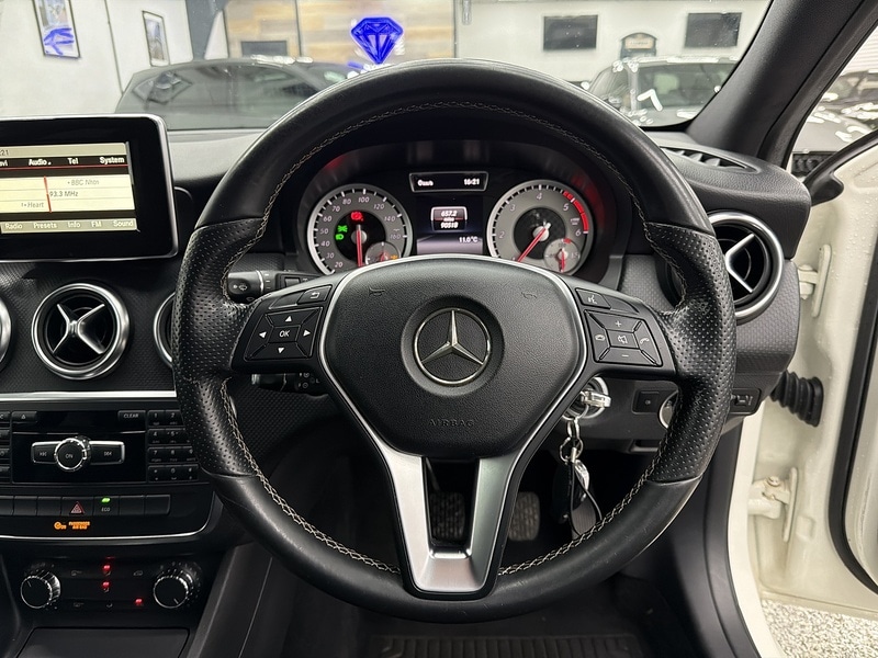 Used Mercedes-Benz A-Class 2014 for sale - 76979250: Photo 20
