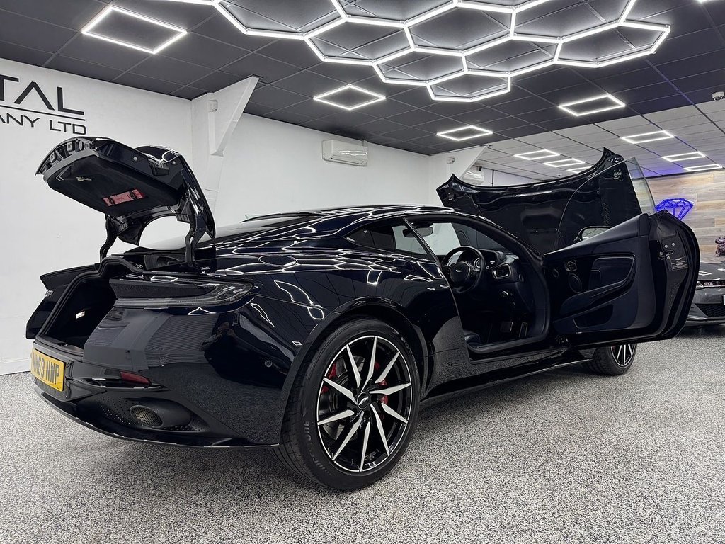 Used Aston Martin DB11 2019 for sale - 77195318: Photo 12