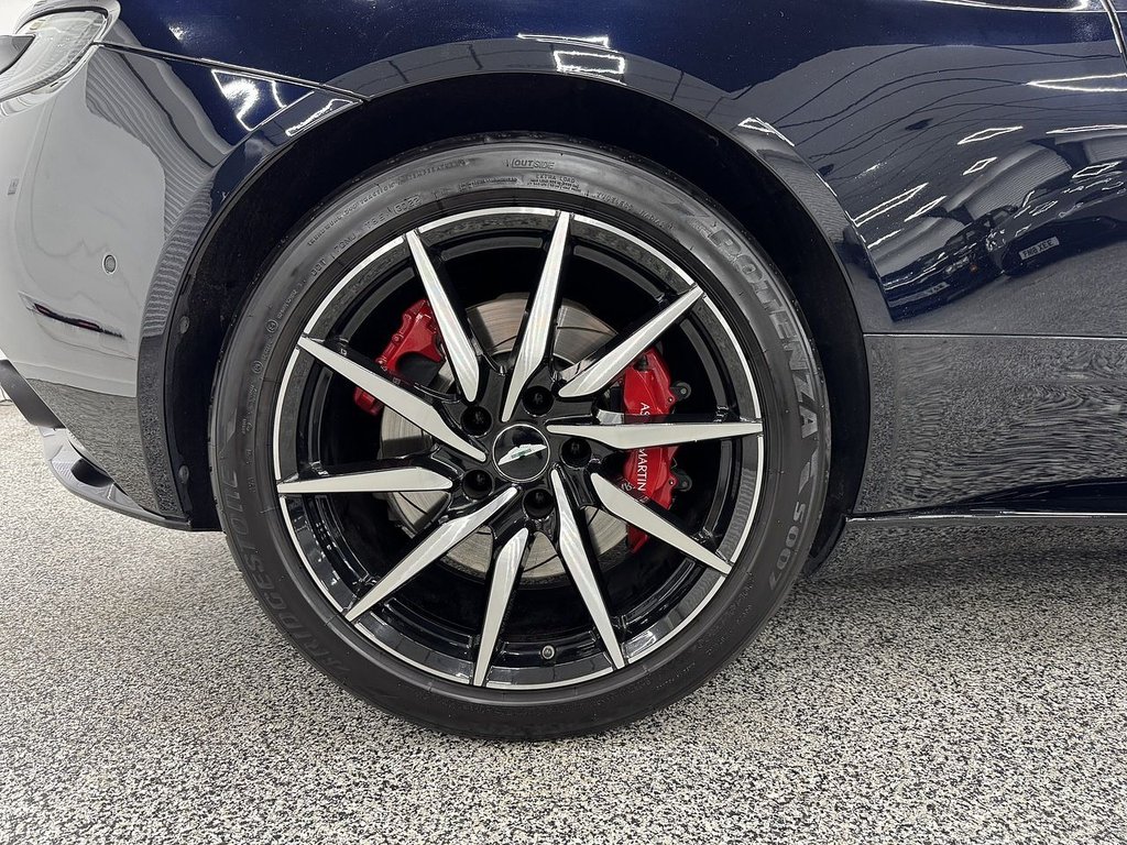 Used Aston Martin DB11 2019 for sale - 77195318: Photo 18