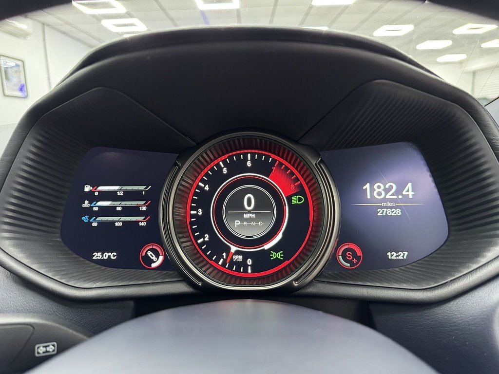 Used Aston Martin DB11 2019 for sale - 77195318: Photo 30