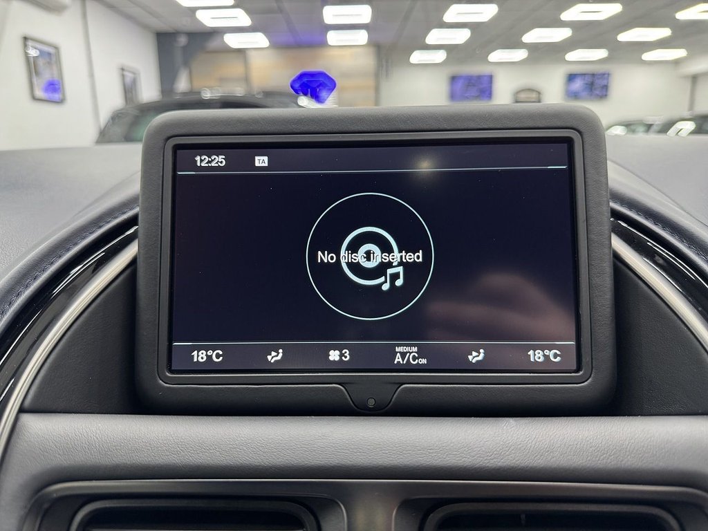 Used Aston Martin DB11 2019 for sale - 77195318: Photo 36