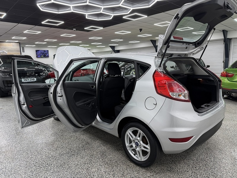 Used Ford Fiesta 2014 for sale - 76707278: Photo 11