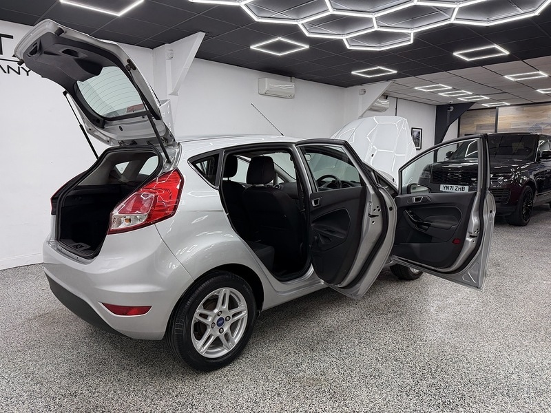 Used Ford Fiesta 2014 for sale - 76707278: Photo 9