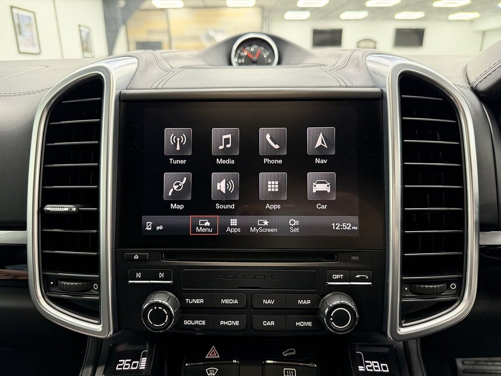 Used Porsche Cayenne 2017 for sale - 77195309: Photo 28