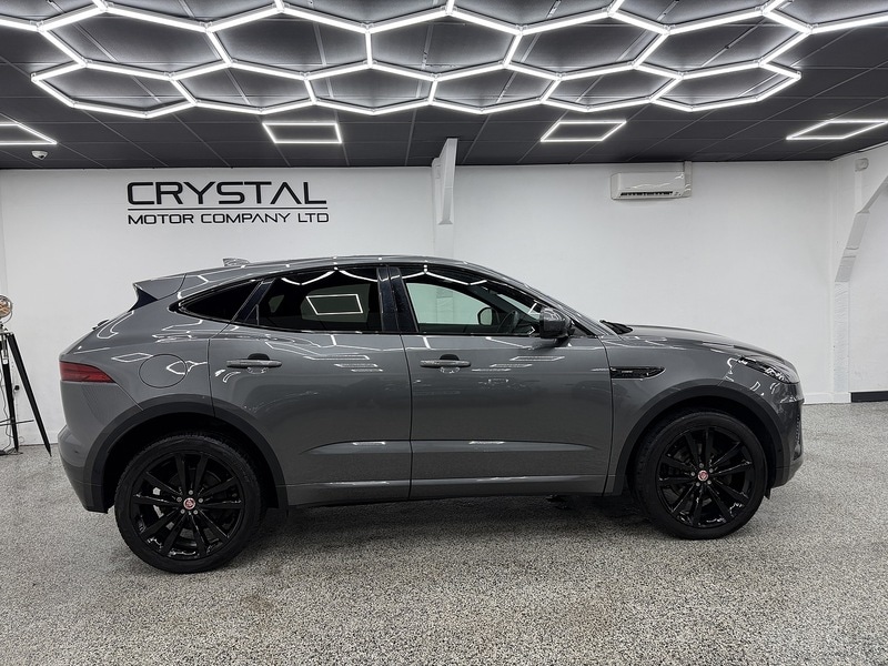 Used Jaguar E-Pace 2018 for sale - 77099748: Photo 2