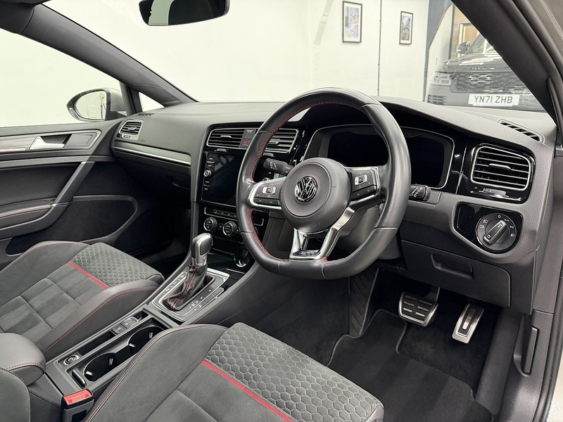 Used Volkswagen Golf 2018 for sale - 76707222: Photo 17